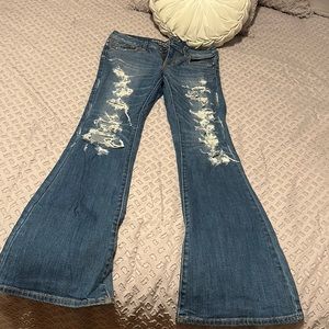 American Eagle outfitters, Boho artist jeans